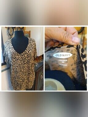 Old Navy Leopard Print V-Neck Tee - Tan & Black